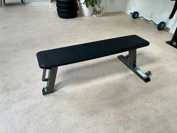 Eleiko flat bench beschikbaar voor biedingen