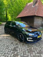 Volkswagen Golf 1.4 TSI Phev 204pk 5D DSG 2015 Zwart, 4 cilinders, Zwart, 1395 cc, 1499 kg