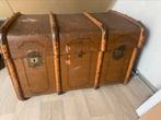 Vintage hutkoffer. Met hout, Overige materialen, Gebruikt, Ophalen of Verzenden, 70 cm of meer