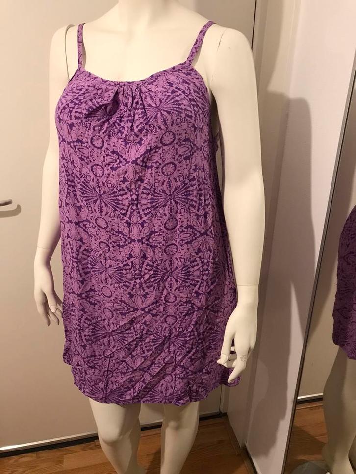 Luchtig paars jurk spaghetti bandjes Bali oto 53cm, Kleding | Dames, Jurken, Zo goed als nieuw, Paars, Boven de knie, Verzenden