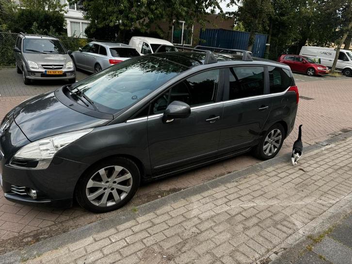 Peugeot 5008 1.6 THP 7PL 2010 Grijs, Auto's, Peugeot, Particulier, Benzine, C, MPV, Handgeschakeld, Origineel Nederlands, Zilver of Grijs