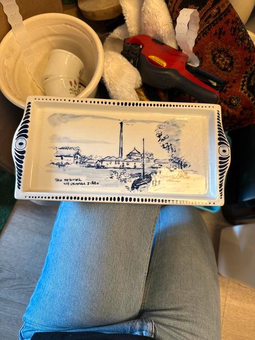 Unieke Royal Delft schaal voor Nijverdal ten Cate, Antiek en Kunst, Antiek | Keukenbenodigdheden, Ophalen