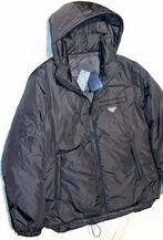 Prada re nylon jas, Maat 52/54 (L), Zwart, Nieuw, Ophalen of Verzenden