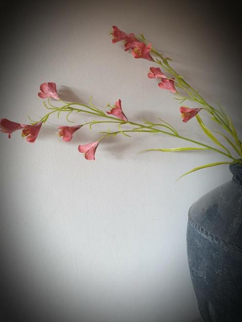 Zijden mini petunia pink 72 cm - bloem - bloemen, Huis en Inrichting, Woonaccessoires | Kunstplanten en Kunstbloemen, Nieuw, Ophalen of Verzenden