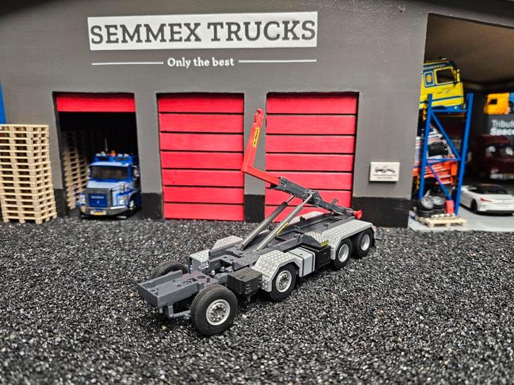 Wsi 4asser haakarm chassie met installatie b keus ., Hobby en Vrije tijd, Modelauto's | 1:50, Zo goed als nieuw, Bus of Vrachtwagen