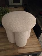 Poef karwei, Ophalen, Zo goed als nieuw