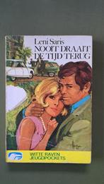 Leni Saris - Nooit draait de tijd terug, Ophalen of Verzenden, Gelezen, Leni Saris