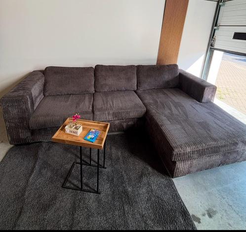 GRATIS BEZORGING| mooie ribstof hoekbank in het bruin, Huis en Inrichting, Banken | Complete zithoeken, Zo goed als nieuw, Ophalen