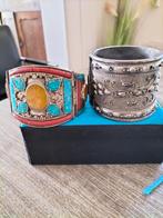 2 prachtige oude armbanden., Verzenden, Overige materialen, Armband
