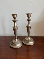 Silver plated (UK) twee kandelaren IANTHE, Antiek en Kunst, Antiek | Kandelaars, Ophalen of Verzenden, Zilver