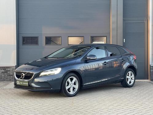 Volvo V40 2.0 T2 Momentum|Navi|LED|Cruise|Stoelverwarming, Auto's, Volvo, Bedrijf, Te koop, V40, ABS, Achteruitrijcamera, Adaptive Cruise Control