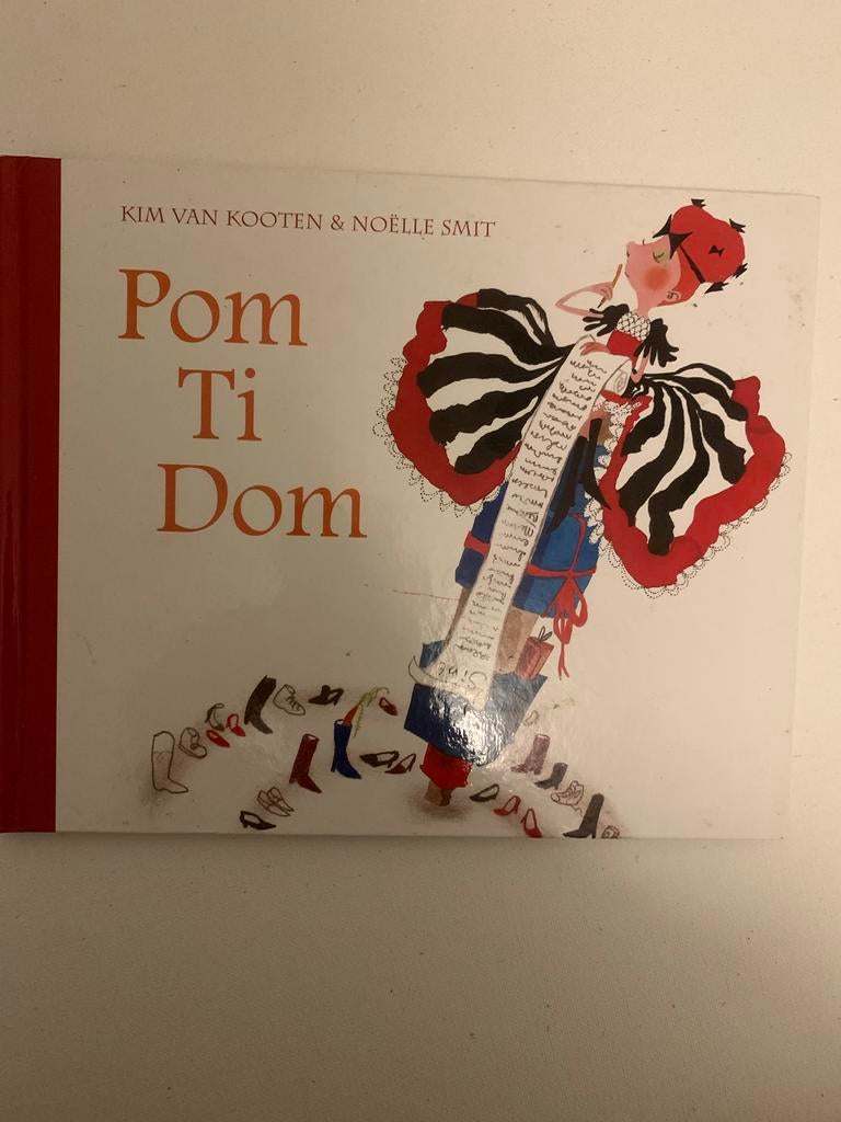 Pom Ti Dom - Zo goed als nieuw kinderboek, Ophalen of Verzenden, Zo goed als nieuw, Fictie algemeen