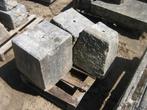 twee oude franse hardstenen blokken, Ophalen
