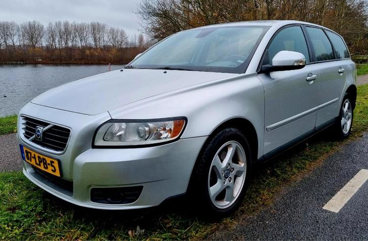 Volvo V50 2.0, Lpg, weinig kilometers, nieuwe APK!, Auto's, Volvo, Particulier, V50, ABS, Airbags, Airconditioning, Alarm, Centrale vergrendeling