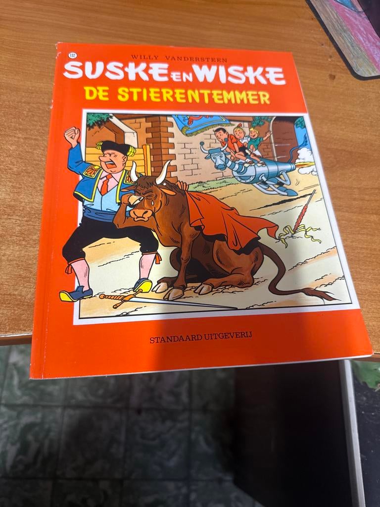 Suske en Wiske - De Stierentemmer, Eén stripboek, Ophalen of Verzenden, Gelezen