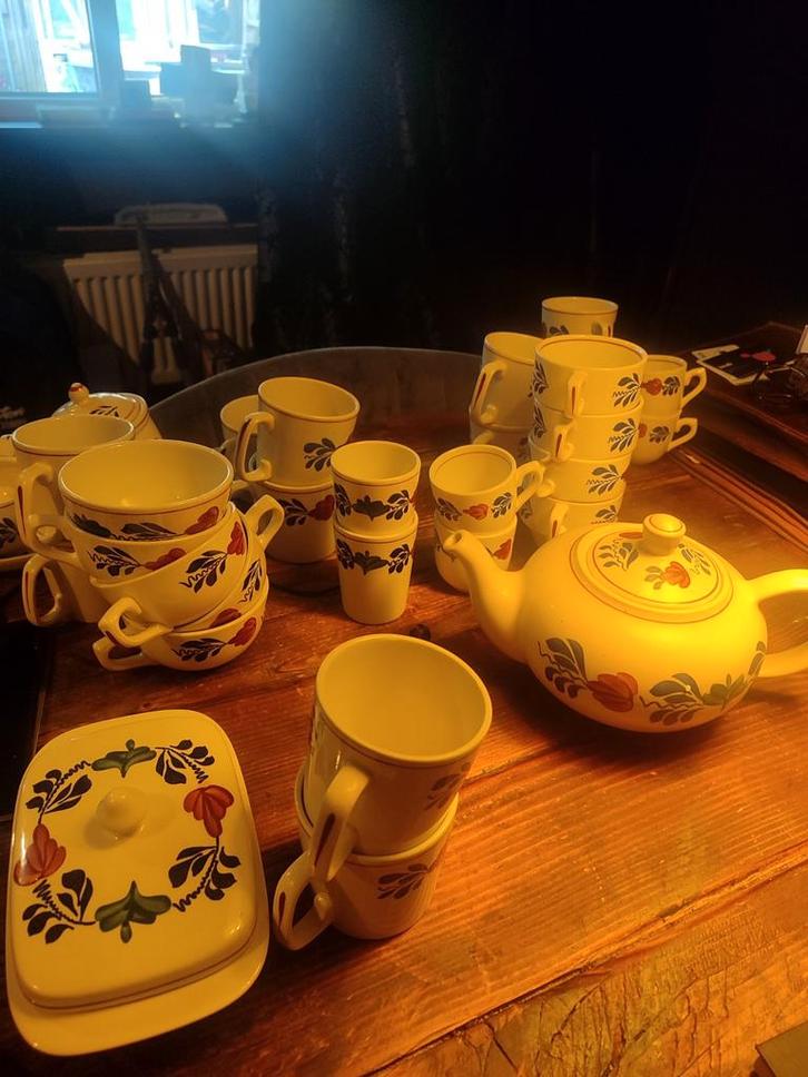 Boerenbont Servies Partij - Complete Set, Huis en Inrichting, Keuken | Servies, Gebruikt, Compleet servies, Boerenbont, Aardewerk