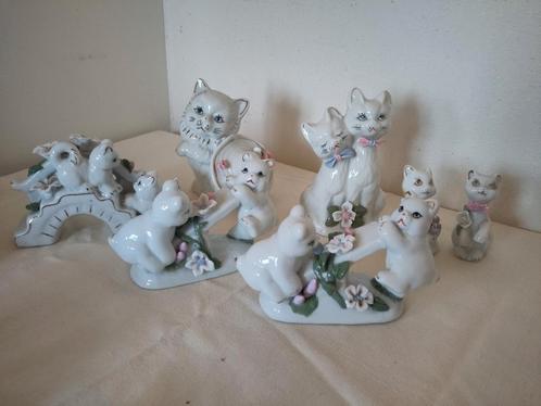Vintage kattenbeeldjes wit/goudkleur/bloemetjes 7x, Verzamelen, Beelden en Beeldjes, Gebruikt, Ophalen of Verzenden