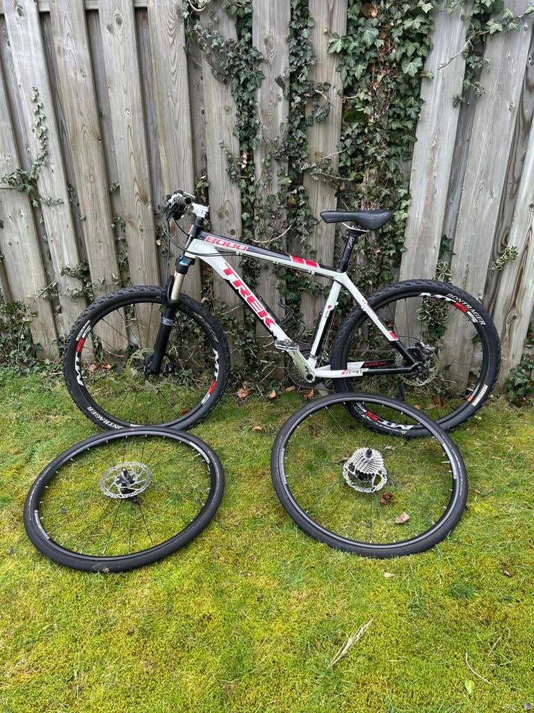 Moutenbike, Fietsen en Brommers, Fietsen | Mountainbikes en ATB, Ophalen, Zo goed als nieuw, Trek
