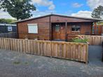Mooie blokhut op vakantiepark in Schaijk, Huizen en Kamers, 2 slaapkamers, Verkoop zonder makelaar, Chalet, 75 m²