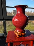 Oosterse vaas met onderzetter, Antiek en Kunst, Ophalen