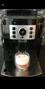 Delonghi magnifica S, Witgoed en Apparatuur, Koffiezetapparaten, Stoompijpje, Ophalen of Verzenden, Zo goed als nieuw, Koffiemachine