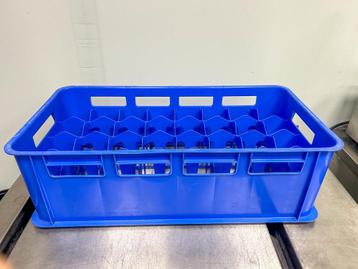 Stapelkrat glazen - 32 vakken beschikbaar voor biedingen