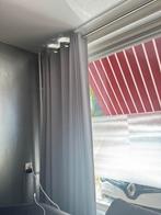 Grijze verduisterende gordijnen top kwaliteit + bar, Huis en Inrichting, Ophalen of Verzenden, Zo goed als nieuw, 200 cm of meer