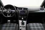 Volkswagen Golf 1.4 TSI GTE Connected Series Climate, ACC, A, Stof, 4 cilinders, Zwart, Plug-in hybride