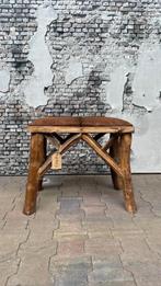 Leuk krukje met vacht zitting, Ophalen, Bruin, Nieuw, Eén