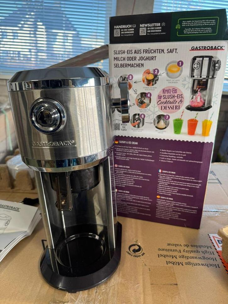 SlushPuppy Maker - SlushyMachine - Ijscrusher - Zilver/Zwart, Witgoed en Apparatuur, IJsmachines, Nieuw, Ophalen