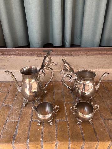 Zilveren Koffie, thee - en Melkkannetjes Set beschikbaar voor biedingen