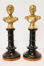 2 brons borstbeelden op sokkel., Antiek en Kunst, Ophalen of Verzenden