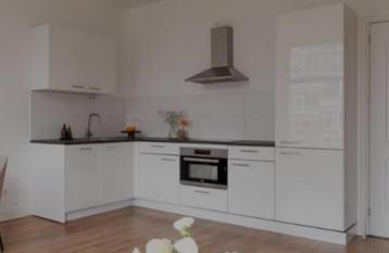 Zeer nette Siematic hoekkeuken incl.apparatuur en garantie!! beschikbaar voor biedingen