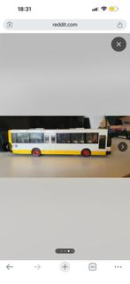 Gezocht dit busmodel zwn  den oudsten 1:43, Ophalen of Verzenden, Zo goed als nieuw, Bus of Vrachtwagen