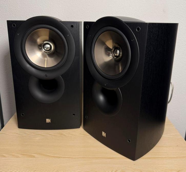 KEF iQ3 bookshelf speakers “TOP STAAT” (Black Ash), Audio, Tv en Foto, Luidsprekers, Zo goed als nieuw, Front, Rear of Stereo speakers