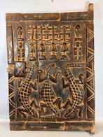 250831 Afrikaans Dogon Graan opslag deur uit Mali., Ophalen of Verzenden