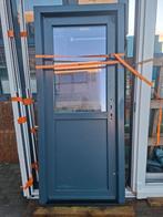 Kunstof Kozijn met Deur - 93x211,5 cm, Doe-het-zelf en Verbouw, Deuren en Horren, Ophalen of Verzenden, Kunststof, Buitendeur