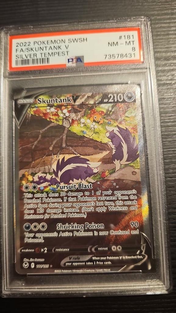 Pokémon Kaart - Skuntank V - PSA 8, Ophalen of Verzenden, Zo goed als nieuw, Losse kaart