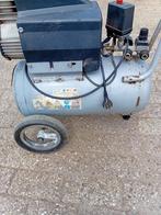 compressor, Doe-het-zelf en Verbouw, Compressors, Ophalen, Gebruikt, 6 tot 10 bar, Olievrij