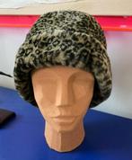 Imitatie bontmuts, dierenprint, zwart gevoerd, Kleding | Heren, Ophalen of Verzenden, Zo goed als nieuw, Overige maten, Muts