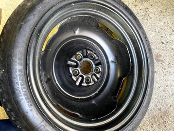 1x 185 60 14 All season Michelin crossclimate met velg beschikbaar voor biedingen