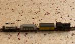 N-spoor ovaaltje met Lokje, 3 wagonnetjes, rail en trafo, Hobby en Vrije tijd, Modeltreinen | N-Spoor, Overige merken, Gelijkstroom of Wisselstroom