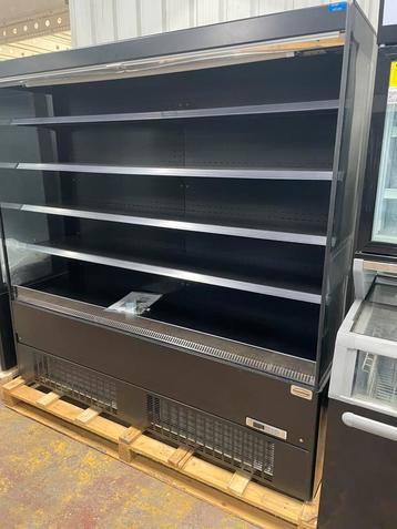 Koelwand vitrine  beschikbaar voor biedingen
