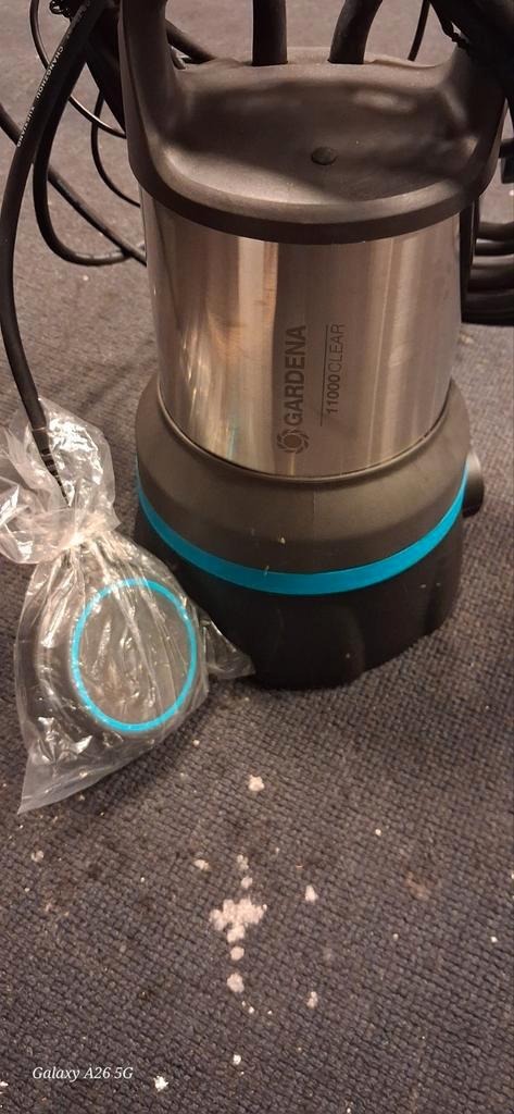 Gardena dompelpomp 11000, Doe-het-zelf en Verbouw, Reinigingsmachines, Zo goed als nieuw, Overige typen, Ophalen of Verzenden