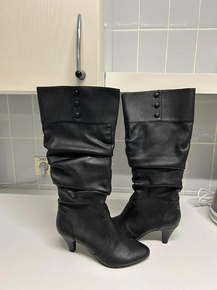 Dames laarzen, Kleding | Dames, Schoenen, Zo goed als nieuw, Hoge laarzen, Zwart, Ophalen