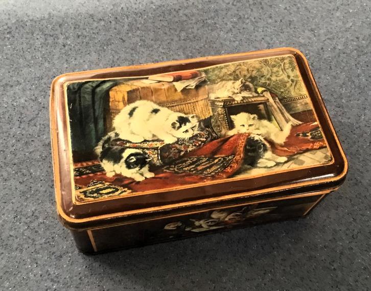 Koekblik met afbeeldingen Henriëtte Ronner, Verzamelen, Blikken, Gebruikt, Koek(jes), Ophalen of Verzenden