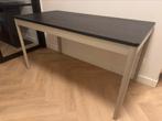 Tafel IDÅSEN (IKEA), zwart/donkergrijs, 140x70x75 cm, Huis en Inrichting, Bureaus, Ophalen, Gebruikt, Bureau