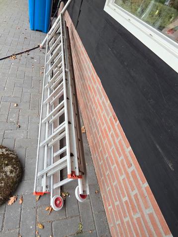 Aluminium Altrex Ladder - Opvouwbaar/Inschuifbaar beschikbaar voor biedingen