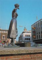 Nijmegen, Grote Markt met beeld Mariken van Nieumeghen, Ophalen of Verzenden, 1980 tot heden, Gelopen, Gelderland