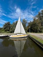 Leuke zeilboot inclusief trailer, Watersport en Boten, Zeilen en Zeiltoebehoren, Ophalen, Zo goed als nieuw, 3 tot 6 meter, Minder dan 15 m²
